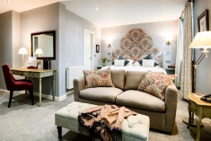 Executive Suite at Holdsworth House Hotel