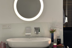 Tower Loft Suite at ELLIES HOUSE