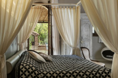 Master bedroom at Pieve di San Giovanni