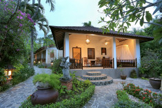 Classic Queen  Room  at Puri Mas Boutique Resorts & Spa