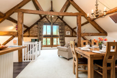 The Barn - Sleeps 5 at Hop Pickers Rural Retreats