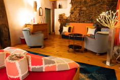 Suite Orange at LA VIEILLE MAISON