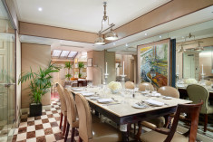 Guv'Nors Suite at The Montague on the Gardens