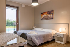 Poolside Romantic Studio at Residence Le Palme