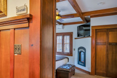 Silverado Room at Calistoga Wine Way Inn