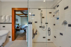 Silverado Room at Calistoga Wine Way Inn