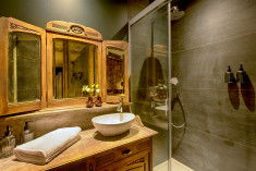 Superior Suite Louis de Bruges at B&B Royal Swans