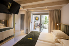 Standard double room with balcony at Spirito Santo Palazzo Storico