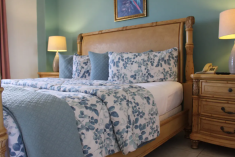 Honeymoon Suite at Fajardo Inn
