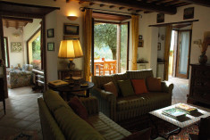 The Great House at Borgo Acquaiura 