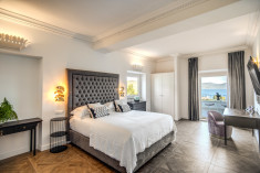 DELUXE DOUBLE ROOM WITH TERRACE  at Vigna Caio Relais & Spa