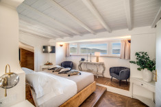 JUNIOR SUITE WITH TERRACE at Vigna Caio Relais & Spa