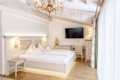 Landhaus junior suite at Der Lärchenhof *****
