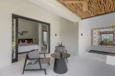 Rumah Tiga - Garden Serenity Suite at The Jing | Luxury Stay