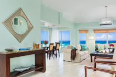 Solstice Villa – Spacious Luxury with Breathtaking Views at Dragon Cay Resort