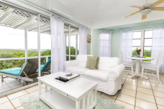 Sunset Cottage – Secluded Romance with Stunning Coastal Views at Dragon Cay Resort