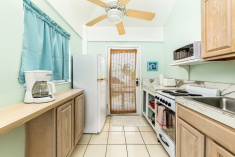 Sunset Cottage – Secluded Romance with Stunning Coastal Views at Dragon Cay Resort