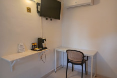 Orchid Room at Albrook Inn