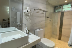 Orchid Room at Albrook Inn