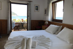 Studio 8-9-11-12 : up to 2 guests at Del Sol Resort Skopelos