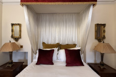 AB30 ENSUITE DOUBLE BRIDAL SUITE - CASTLE at Craig y Nos Castle