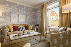 Deluxe Junior Suite at Hotel Savoy Florence