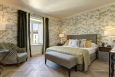 Deluxe Junior Suite at Hotel Savoy Florence
