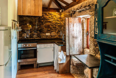 Casa do Compadre up to 4 guests (Ideal for: Two couples) at Quinta do Rapozinho