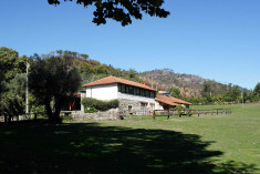 Casa de Cocenda (Ideal for families or couples with friends) at Quinta do Rapozinho