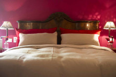 THE RED ROOM at Casa Fluò Relais