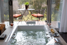 Dreaming Spa Villa at Blue Cliffs Retreat