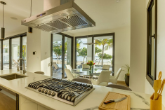 Majesty Master Bedroom Suite – Beachfront Luxury at Villas at Playa de Coco