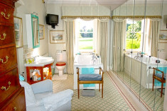 The Four Poster Room at Uplands House