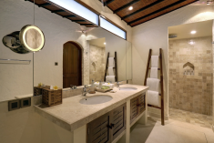Deluxe One-Bedroom Private Pool Villa at Impiana Private Villas Seminyak