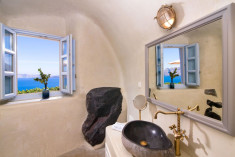 Althaea Honeymoon Cave Suite with Outdoor Hot Tub at Pezoules of Oia - Boutique Hotel