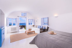 Mantzourana Cliff House with Panoramic Caldera Views at Pezoules of Oia - Boutique Hotel