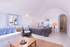 Mantzourana Cliff House with Panoramic Caldera Views at Pezoules of Oia - Boutique Hotel