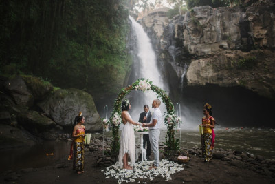 Waterfall Wedding Package