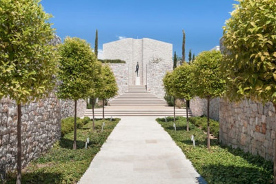 Discover the Peloponnese 