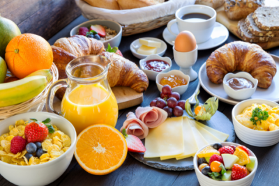 Breakfast at the Poolbar 