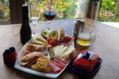 The Villa Andalucía Welcome Platter