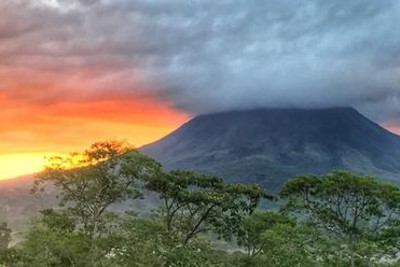 Tropical Romantic Adventure in Costa Rica