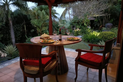 Romantic Bali Retreat - Honeymooners & Couples