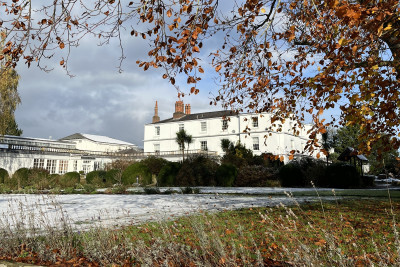 Sunday Wine and Dine