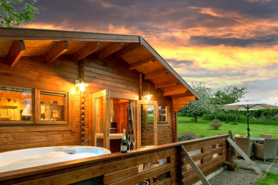 Romance & Honeymoon Package