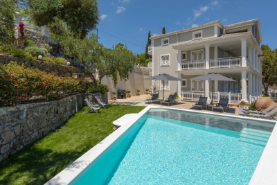 Exclusive Group Stay Package at Demargia Villas