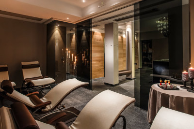 Celebrate in Style at Hotel Lungomare