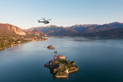 Heli Anniversary Experience – “Love Takes Flight Again”