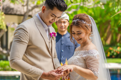 Intimate Bali Wedding Experience