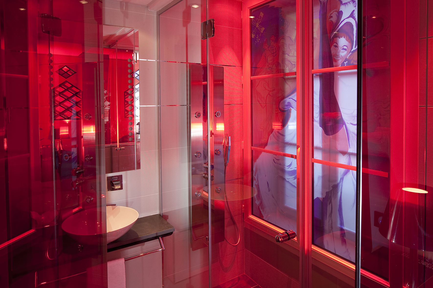 hotel design secret de paris | most romantic hotel in paris hotel design secret de paris | most romantic hotel in paris